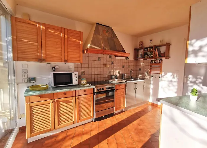 Agora By Interhome