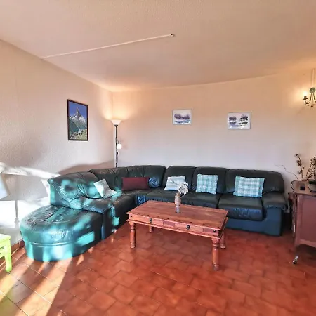 Agora By Interhome 別荘